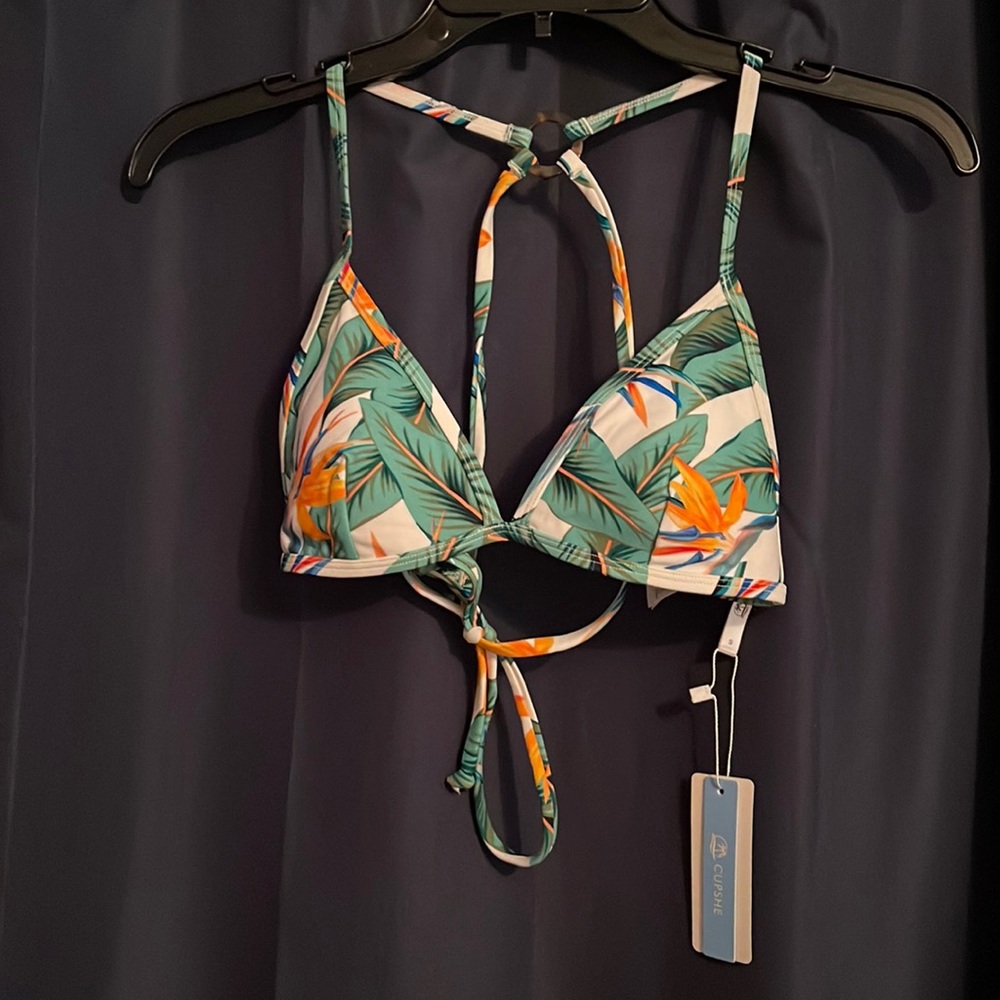 Cupshe bathing suit top